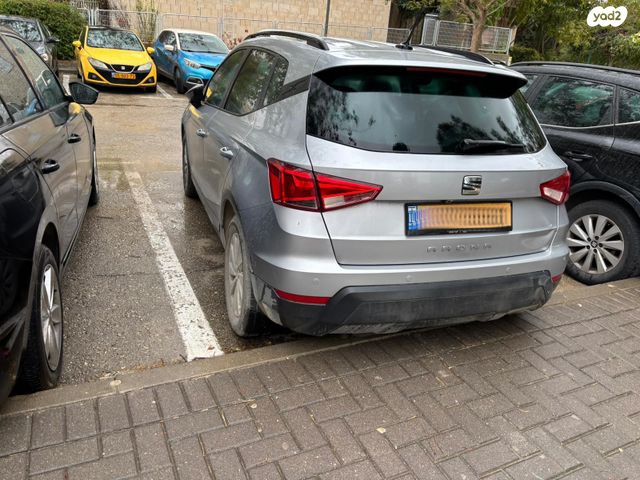 מודעת רכב סיאט ארונה 1