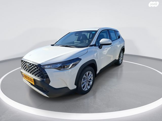 טויוטה קורולה קרוס