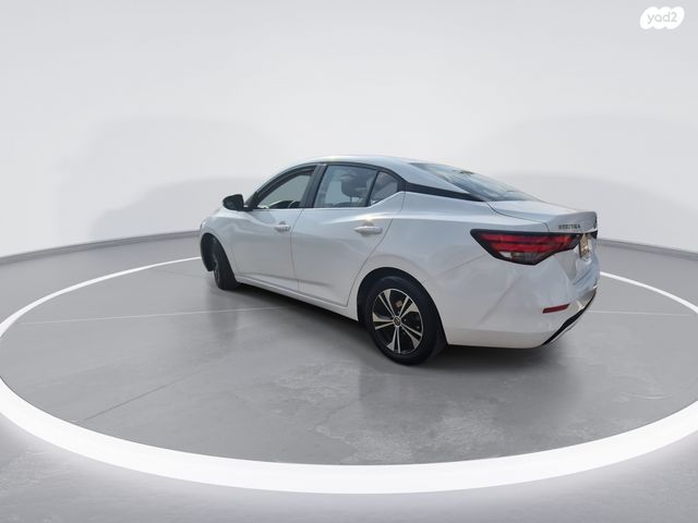 ניסאן סנטרה