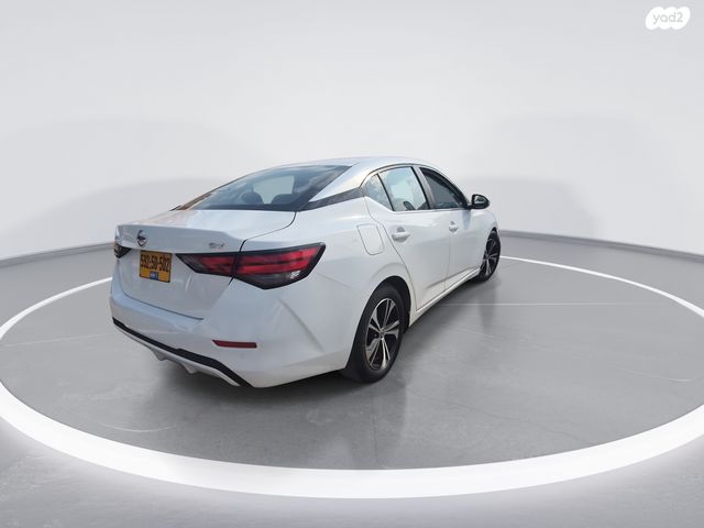 ניסאן סנטרה