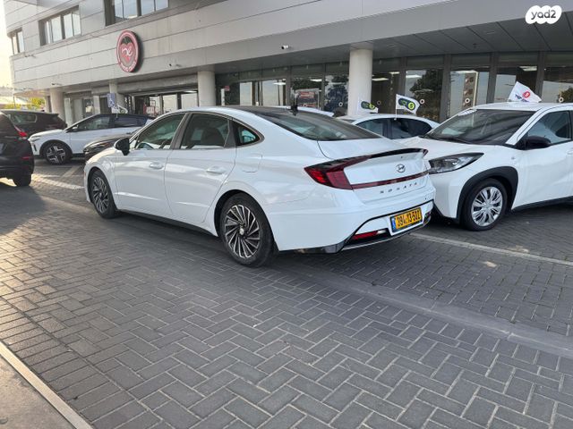 מודעת רכב יונדאי סונטה 1