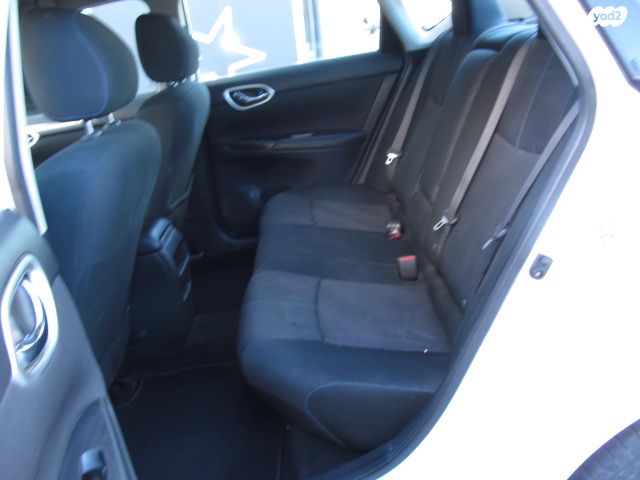 ניסאן סנטרה