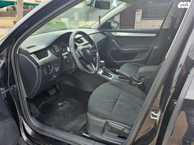 סקודה אוקטביה 