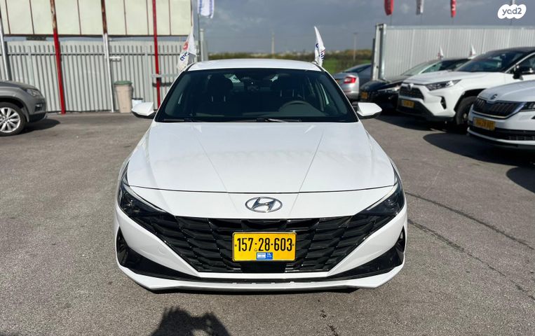 יונדאי אלנטרה