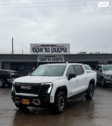 מודעת רכב ג'י.אם.סי סיירה EV  