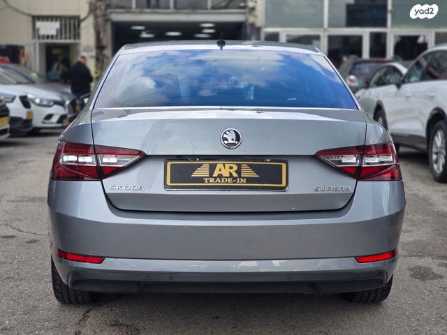 סקודה סופרב