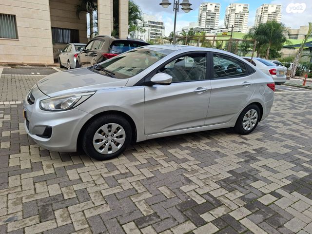 יונדאי אקסנט i25