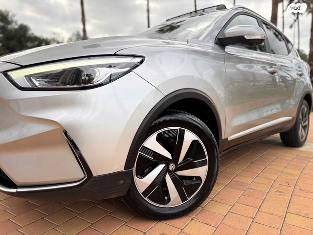 מודעת רכב אם ג'י ZS 2