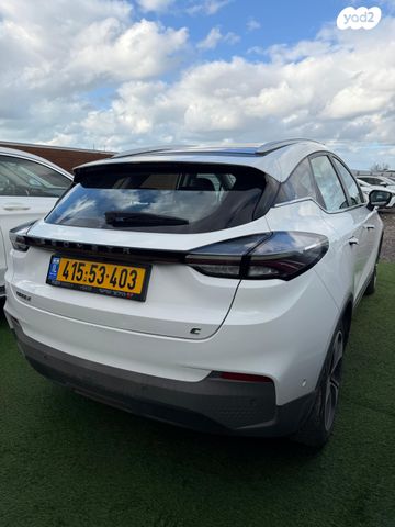 ג׳ילי Geometry C