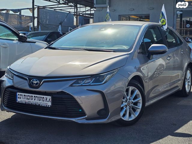 מודעת רכב טויוטה קורולה
