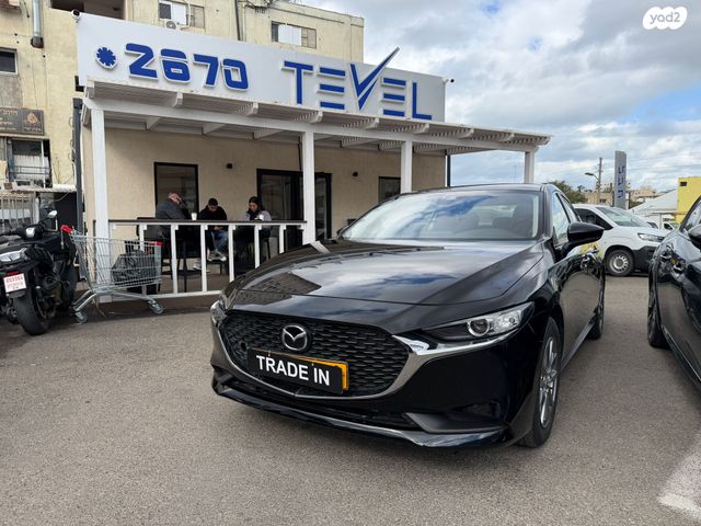 מודעת רכב מאזדה 3