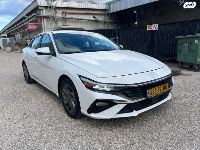 יונדאי אלנטרה