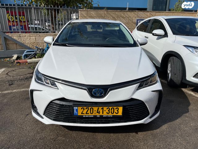 מודעת רכב טויוטה קורולה