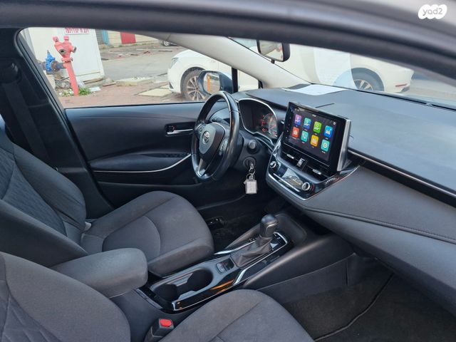 טויוטה קורולה