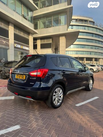 סוזוקי קרוסאובר