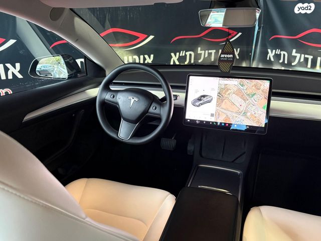 טסלה מודל 3