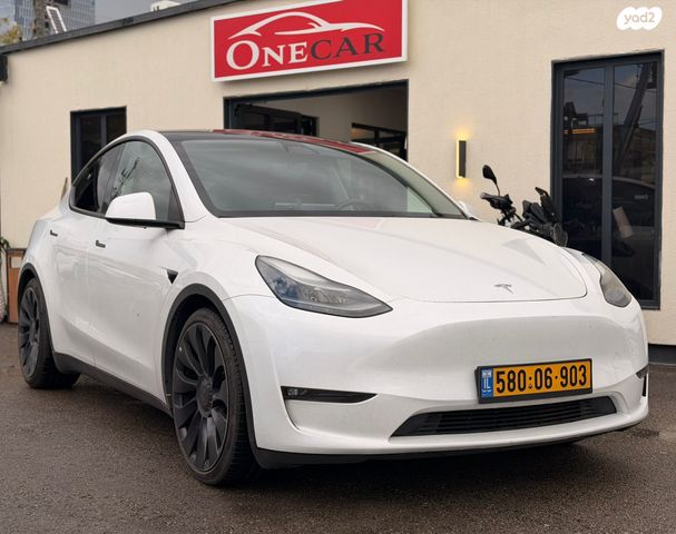 מודעת רכב טסלה מודל Y