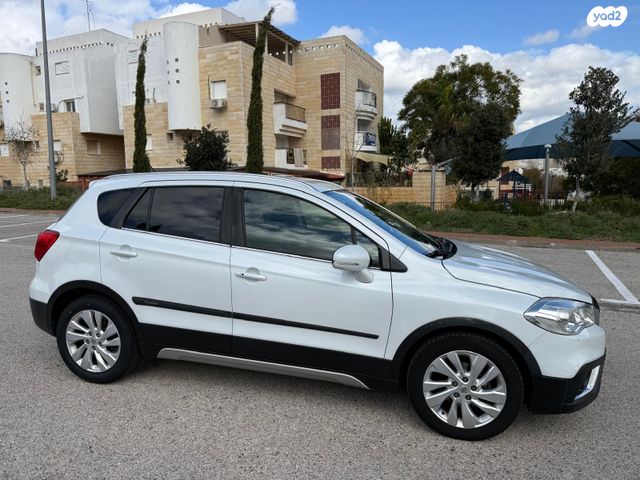 סוזוקי קרוסאובר