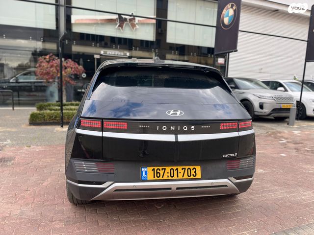 יונדאי איוניק 5