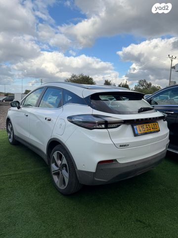 ג׳ילי Geometry C