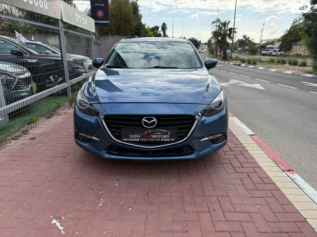 מאזדה 3