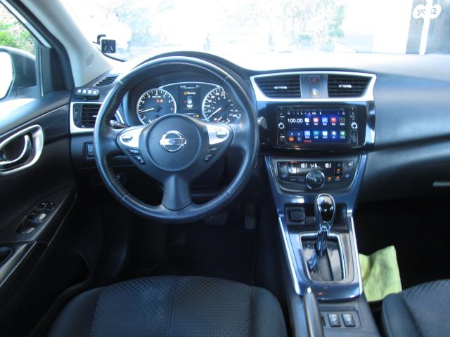 ניסאן סנטרה