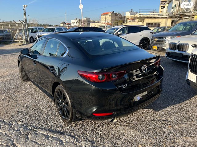מאזדה 3