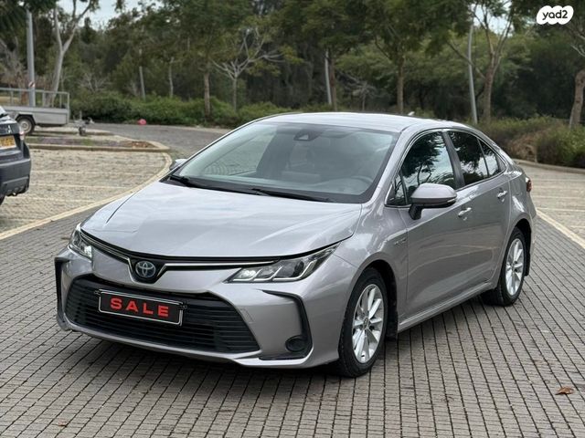 טויוטה קורולה