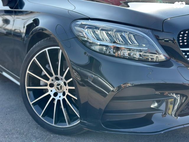 מודעת רכב מרצדס-בנץ C-class