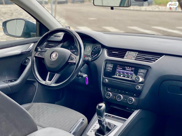 סקודה אוקטביה 