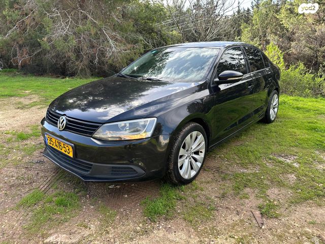 מודעת רכב פולקסווגן ג'טה 