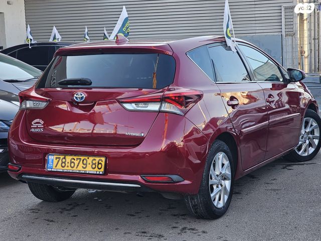 טויוטה אוריס