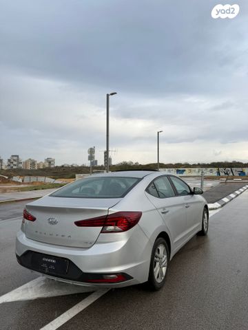 יונדאי אלנטרה