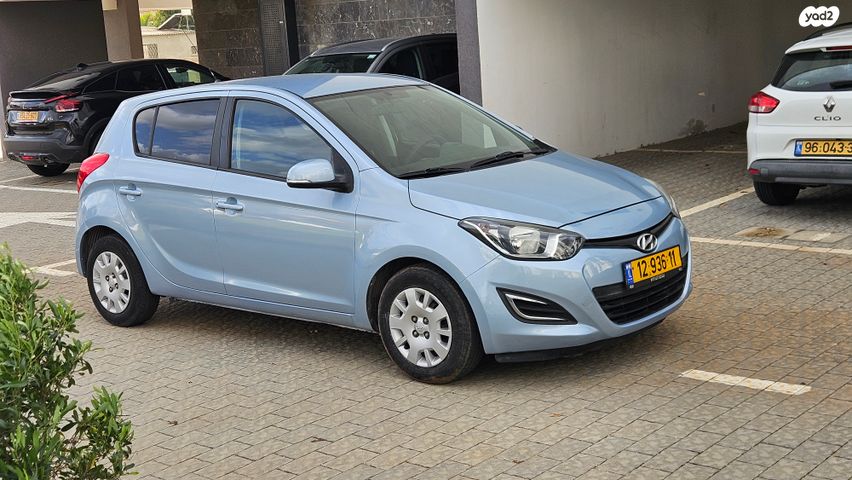 מודעת רכב יונדאי i20