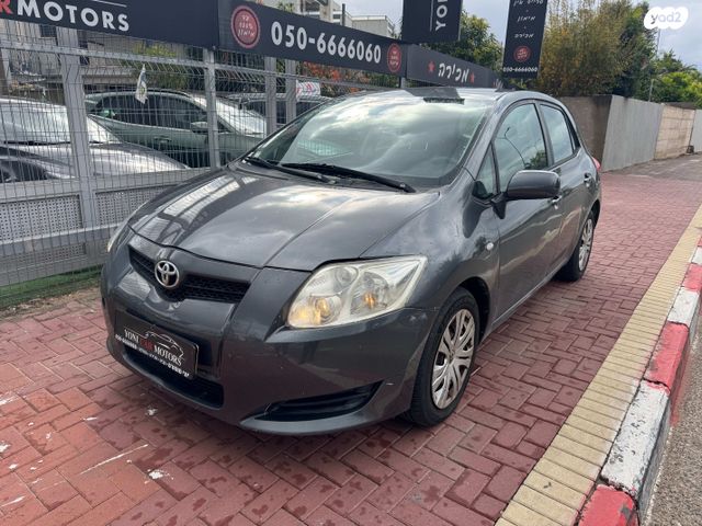 מודעת רכב טויוטה אוריס