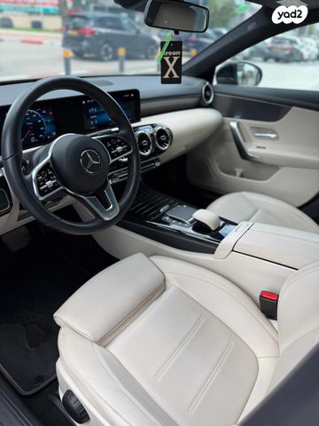 מרצדס-בנץ CLA