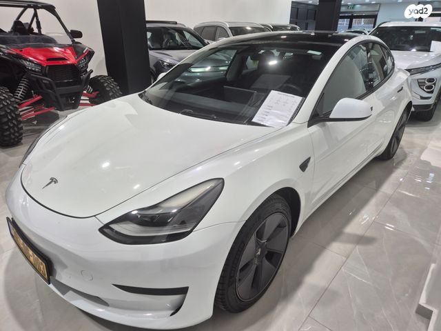 מודעת רכב טסלה מודל 3