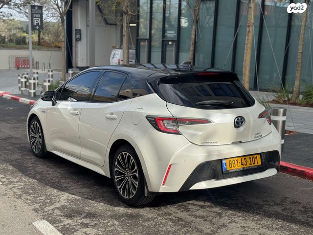 טויוטה קורולה