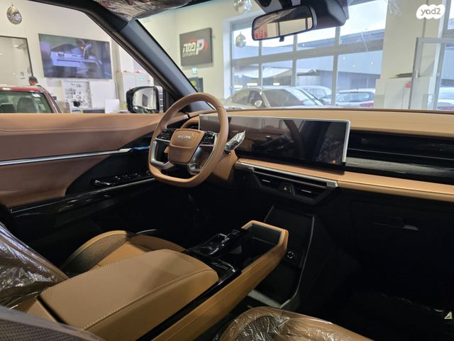 קיי גי אם  טורס