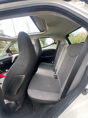 טויוטה אייגו