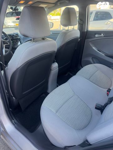 יונדאי אקסנט i25