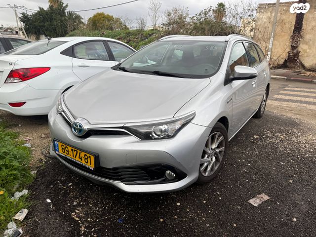 מודעת רכב טויוטה אוריס