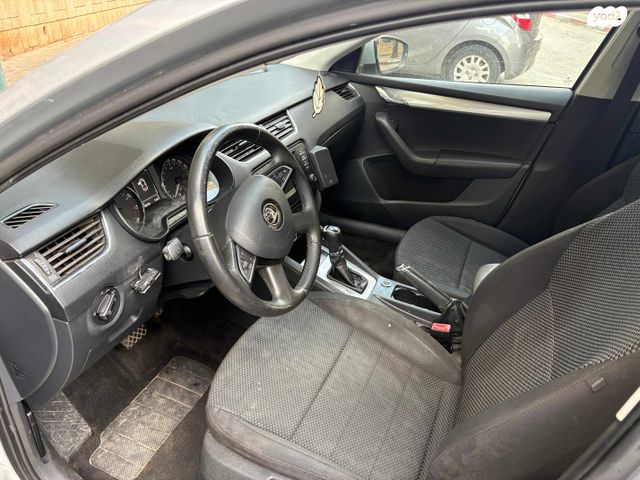 סקודה אוקטביה 