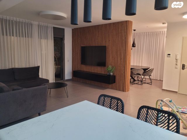 שדרות הרצל 46