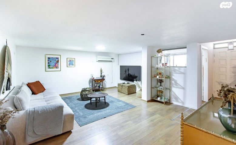 דו משפחתי, הנורית 48, גבעת שרת, בית שמש