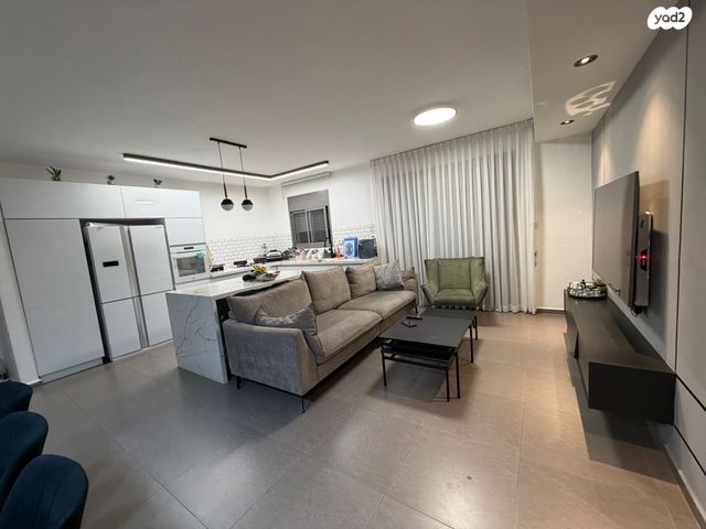 דירה, תל גבעון 12, ממשית, דימונה