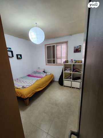 בית פרטי/ קוטג', מעגל החצב 1385, שקד, ירוחם