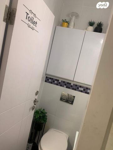 דירה, הכרמל 16, קרית ספיר, כפר סבא