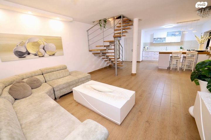 גג/ פנטהאוז, יריחו 35, שכונה ט', באר שבע