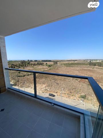 דירה, אריאל שרון 56, ברנע, אשקלון